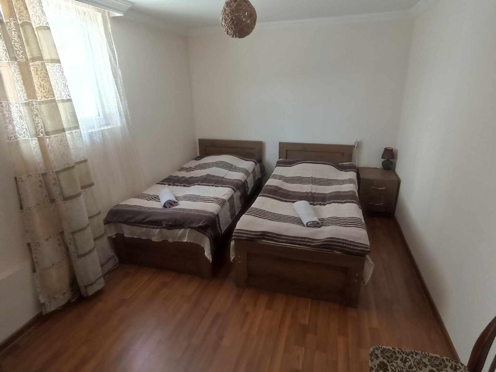 Jeiran Japaridze'S Guesthouse Местия Экстерьер фото