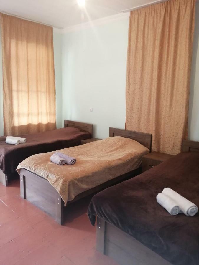 Jeiran Japaridze'S Guesthouse Местия Экстерьер фото