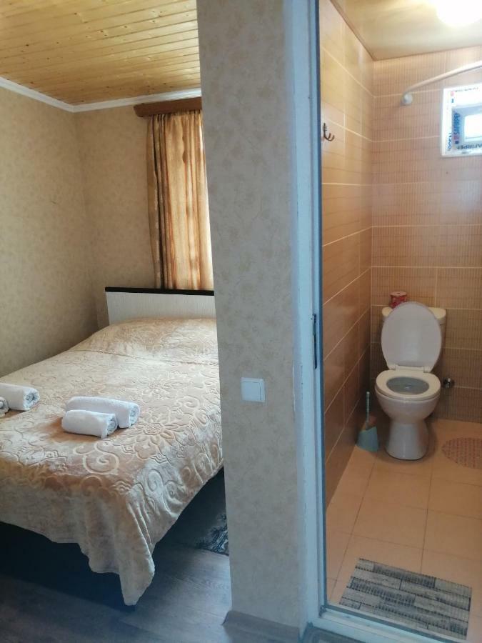 Jeiran Japaridze'S Guesthouse Местия Экстерьер фото